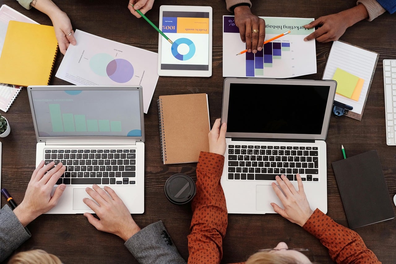 Affiliate Marketing vs Dropshipping