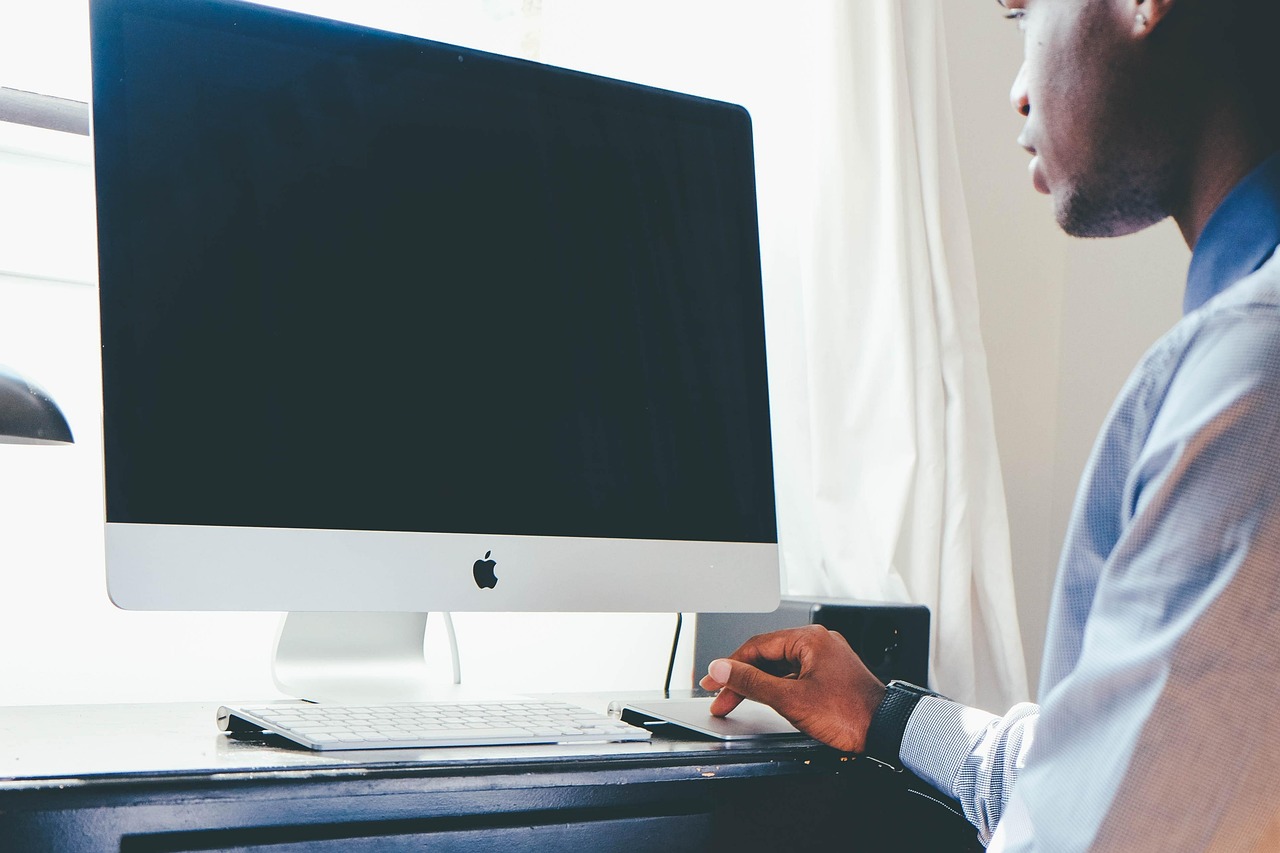 CPA Marketing: Free vs Paid Traffic